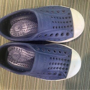 Native Kids Jefferson Slip-On Shoe in Navy Blue C6 summer pool beach water